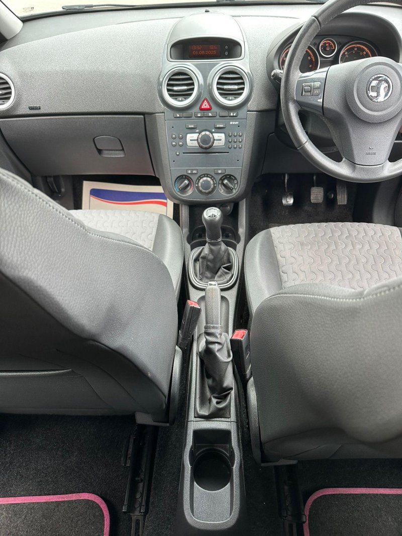 VAUXHALL CORSA